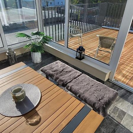 Komfortabele Ferienwohnung In Ruhiger Lage Sassnitz Luaran gambar